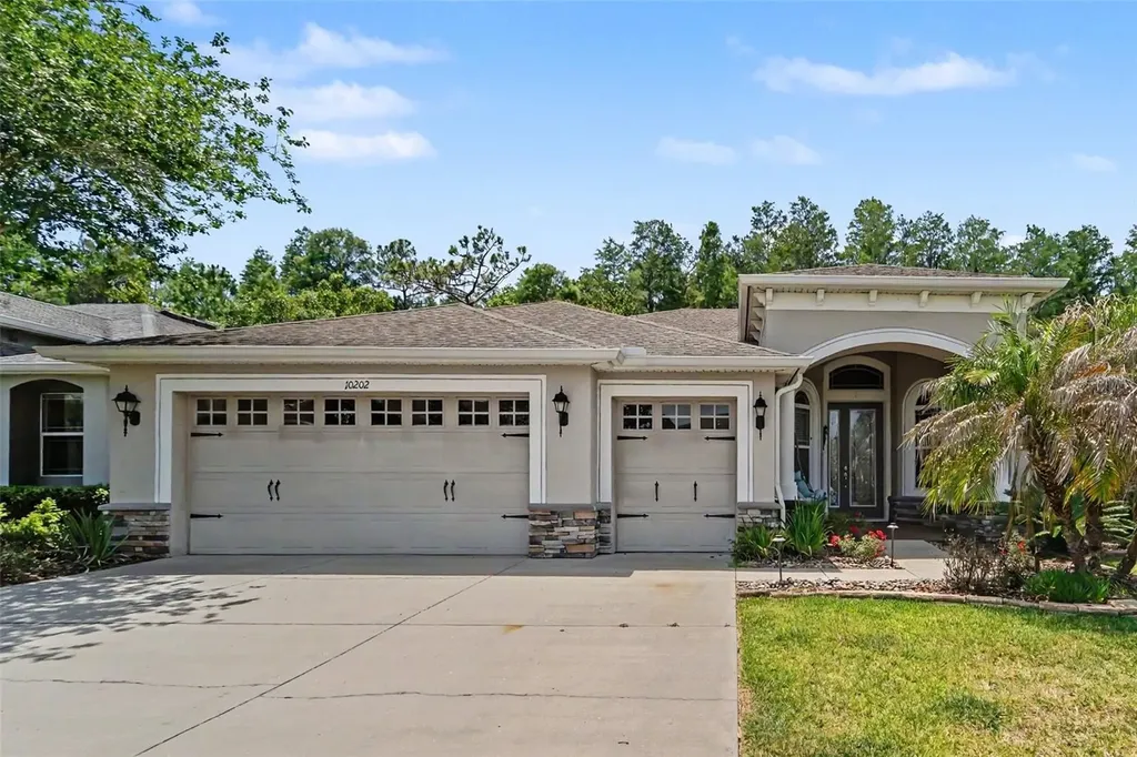 10202 Hyannisport Loop San Antonio FL 33576