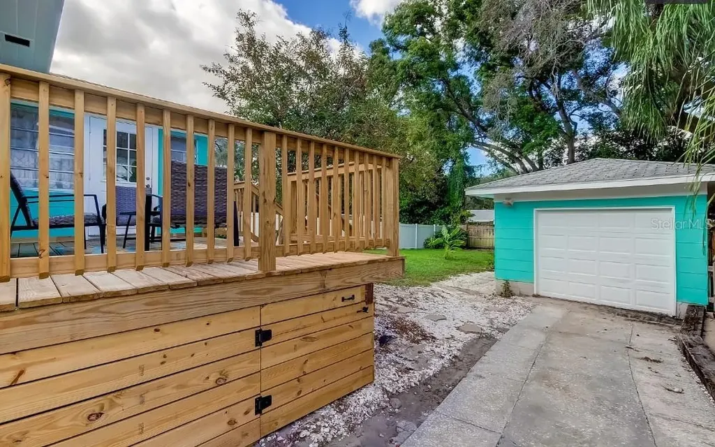 1226 Sedeeva Circle S Clearwater FL 33755