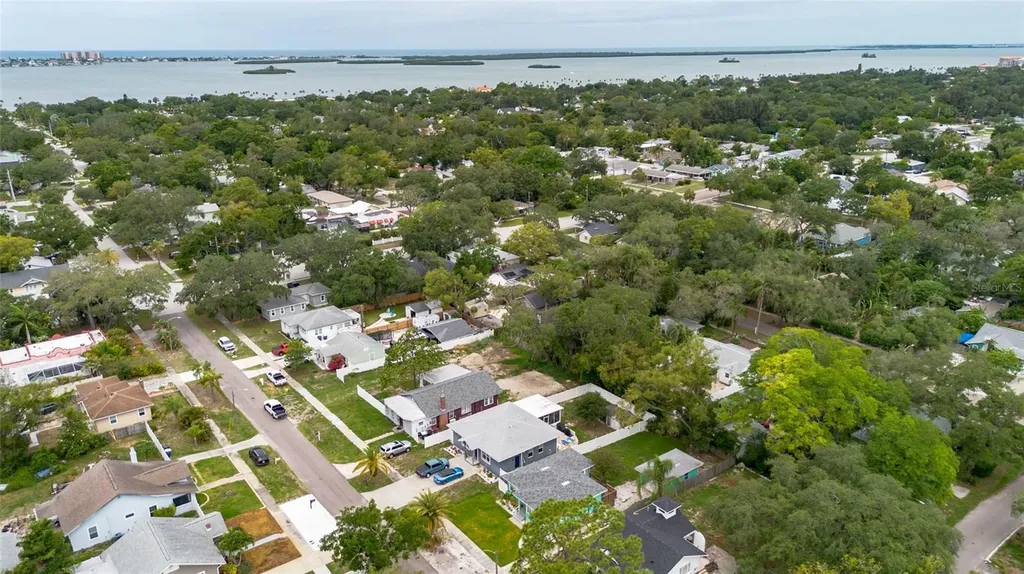 1226 Sedeeva Circle S Clearwater FL 33755