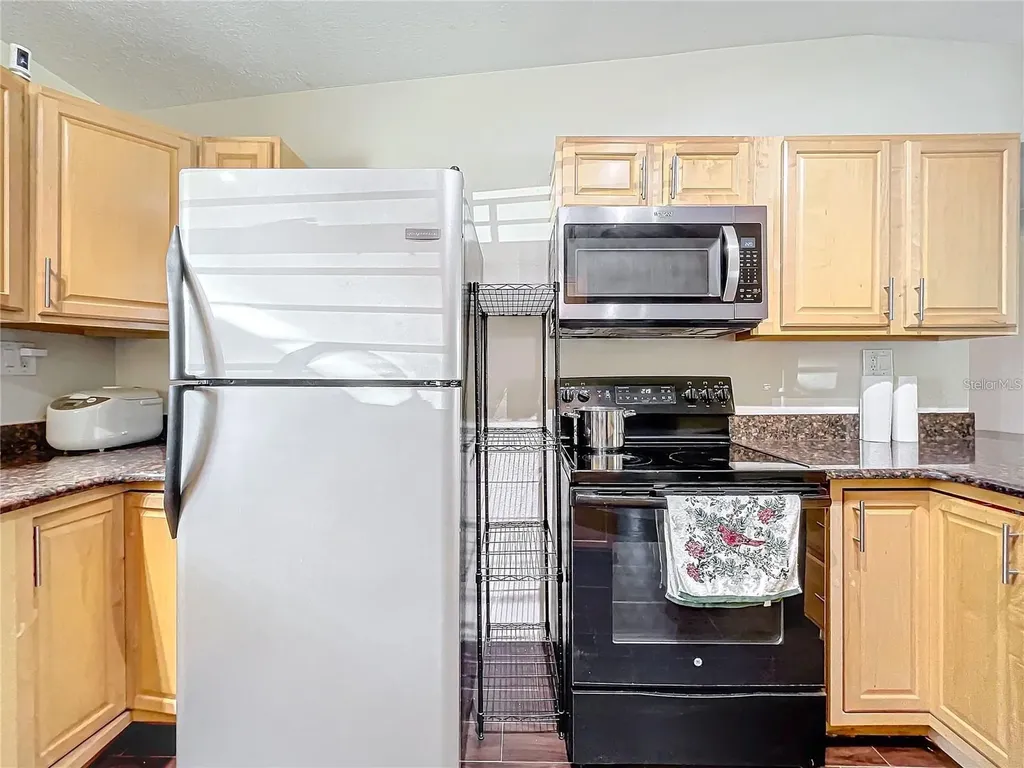33 S Ortman Drive Orlando FL 32805