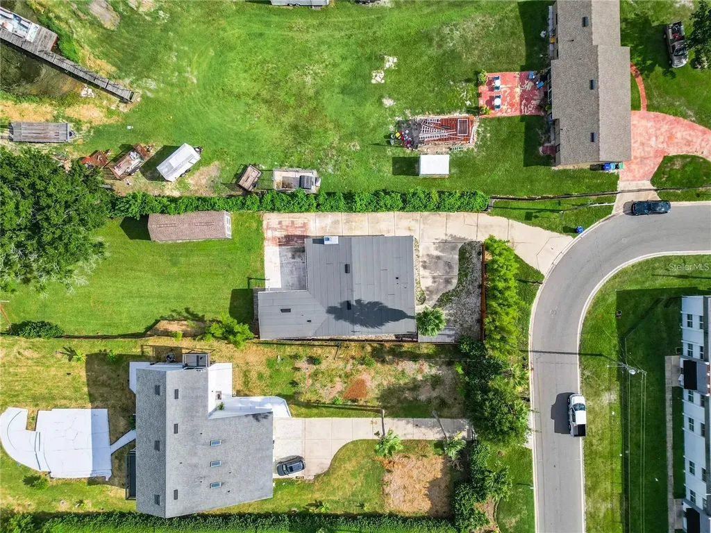 33 S Ortman Drive Orlando FL 32805