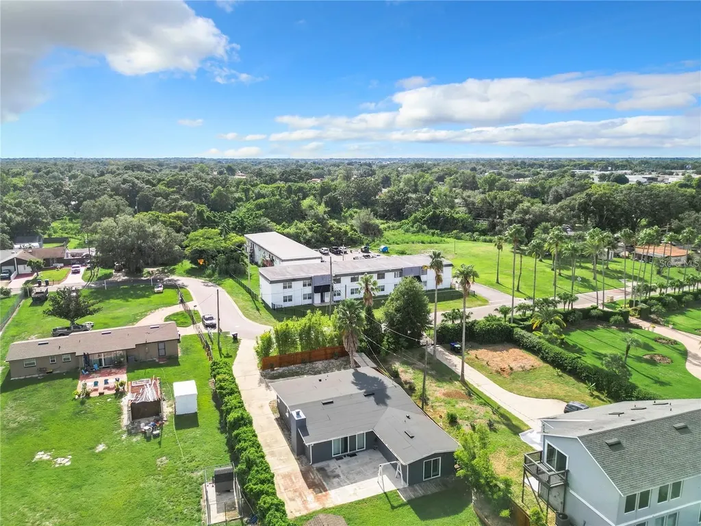 33 S Ortman Drive Orlando FL 32805