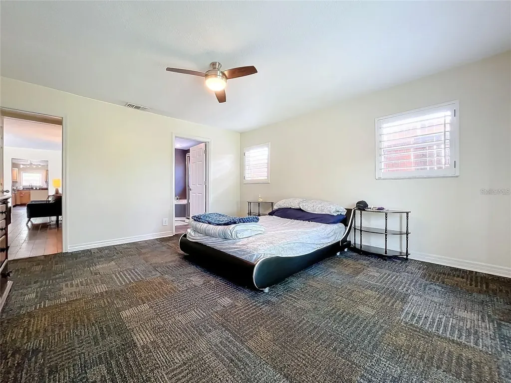 33 S Ortman Drive Orlando FL 32805