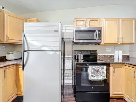 33 S Ortman Drive Orlando FL 32805