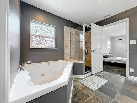 33 S Ortman Drive Orlando FL 32805