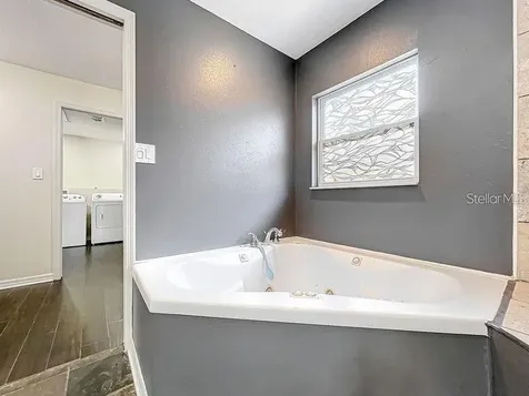 33 S Ortman Drive Orlando FL 32805