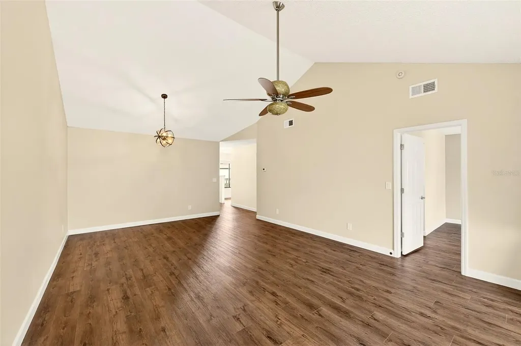1801 E Lake Road Palm Harbor FL 34685