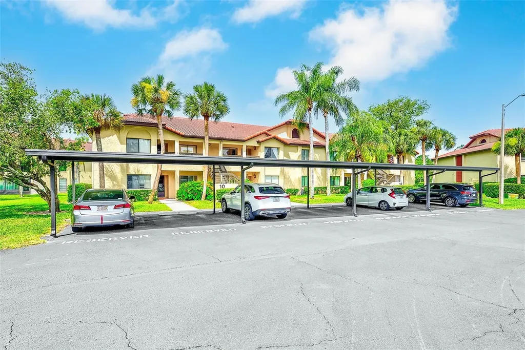 1801 E Lake Road Palm Harbor FL 34685