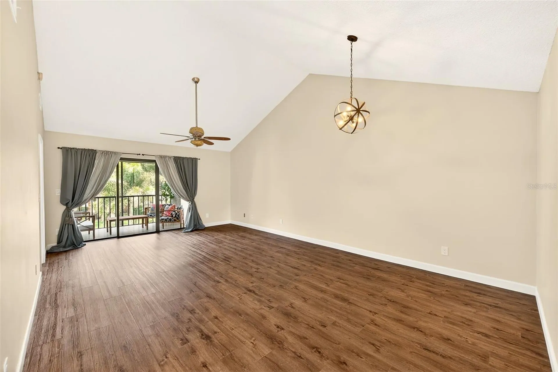 1801 E Lake Road Palm Harbor FL 34685