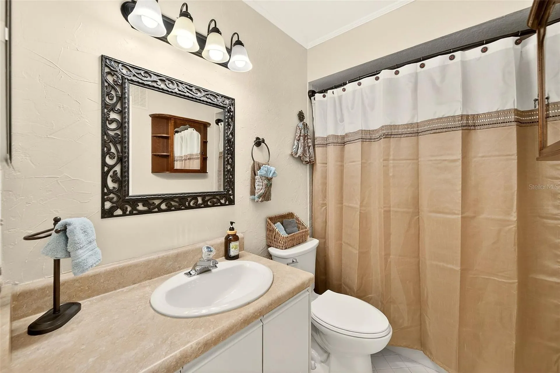 1801 E Lake Road Palm Harbor FL 34685
