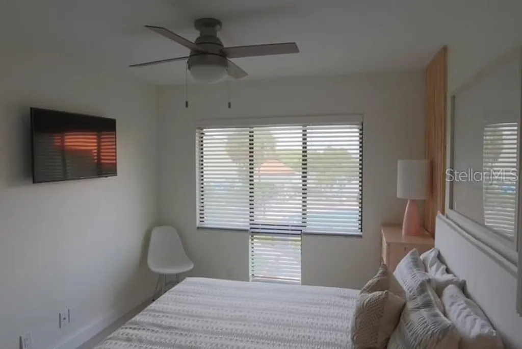 1515 Pinellas Bayway S St Petersburg FL 33715