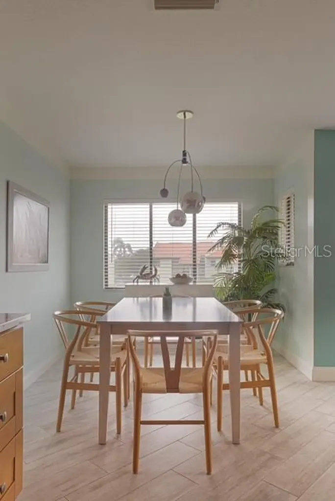 1515 Pinellas Bayway S St Petersburg FL 33715