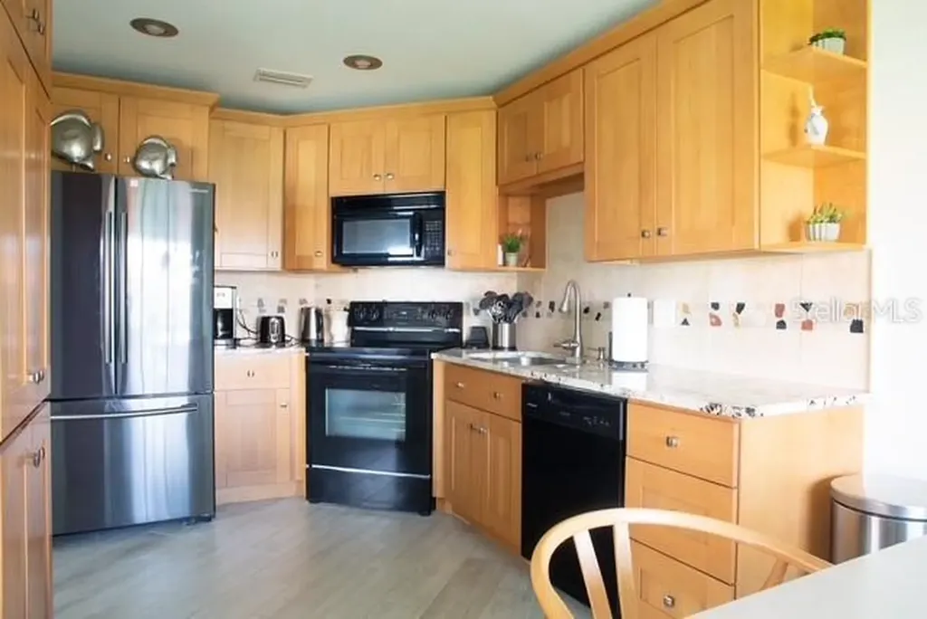 1515 Pinellas Bayway S St Petersburg FL 33715
