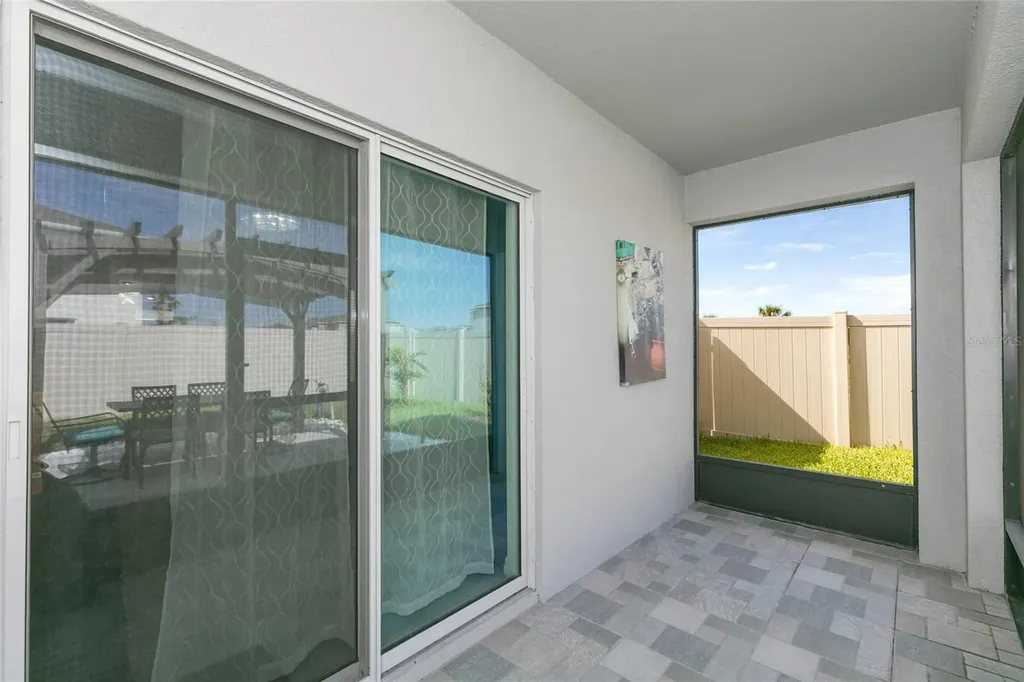 2839 Maiden Grass Isle Wesley Chapel FL 33543