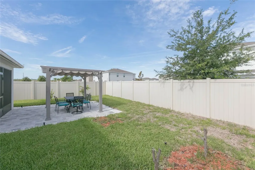 2839 Maiden Grass Isle Wesley Chapel FL 33543