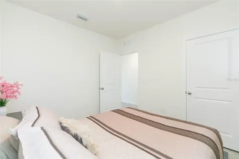 2839 Maiden Grass Isle Wesley Chapel FL 33543
