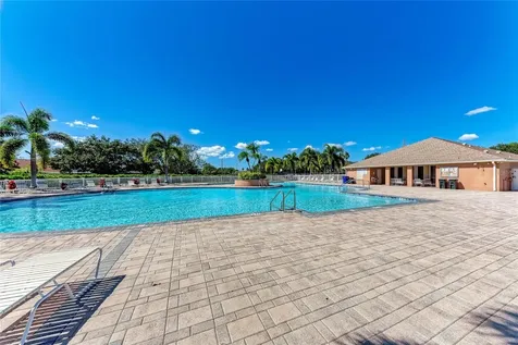 4634 Sabal Key Drive Bradenton FL 34203