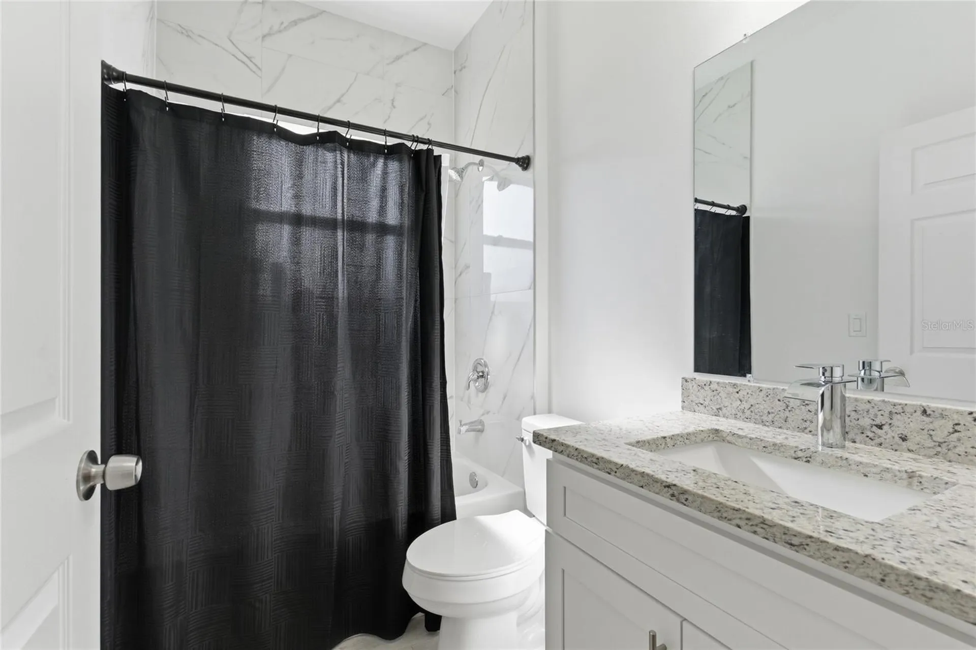 14 Fisher Place Ocklawaha FL 32179