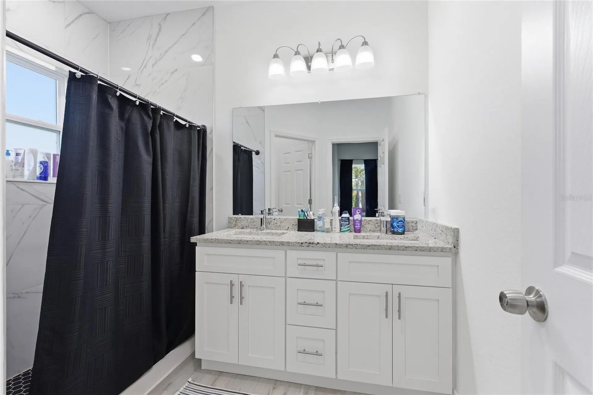 14 Fisher Place Ocklawaha FL 32179