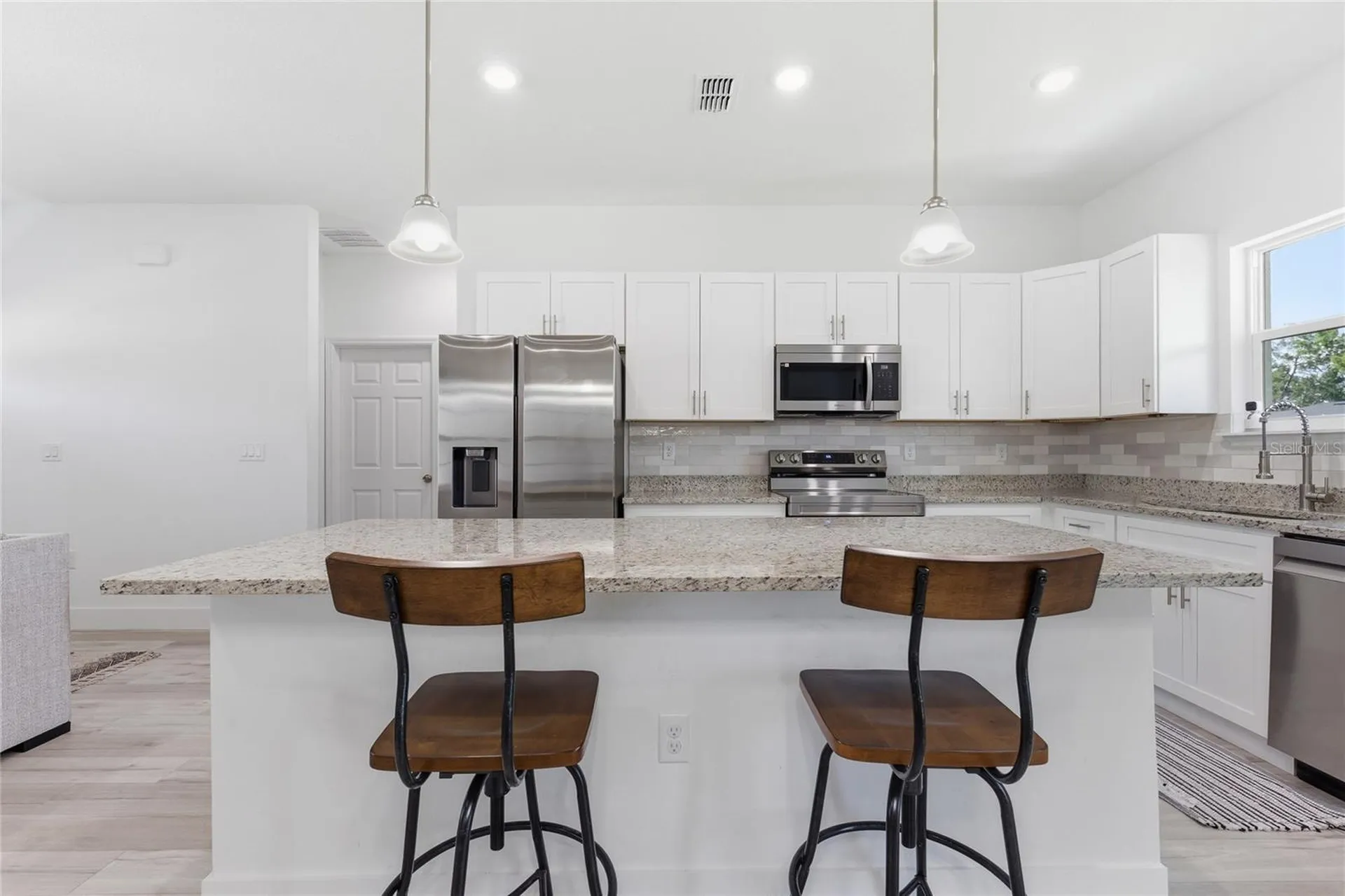 14 Fisher Place Ocklawaha FL 32179