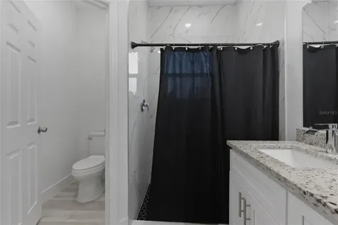 14 Fisher Place Ocklawaha FL 32179