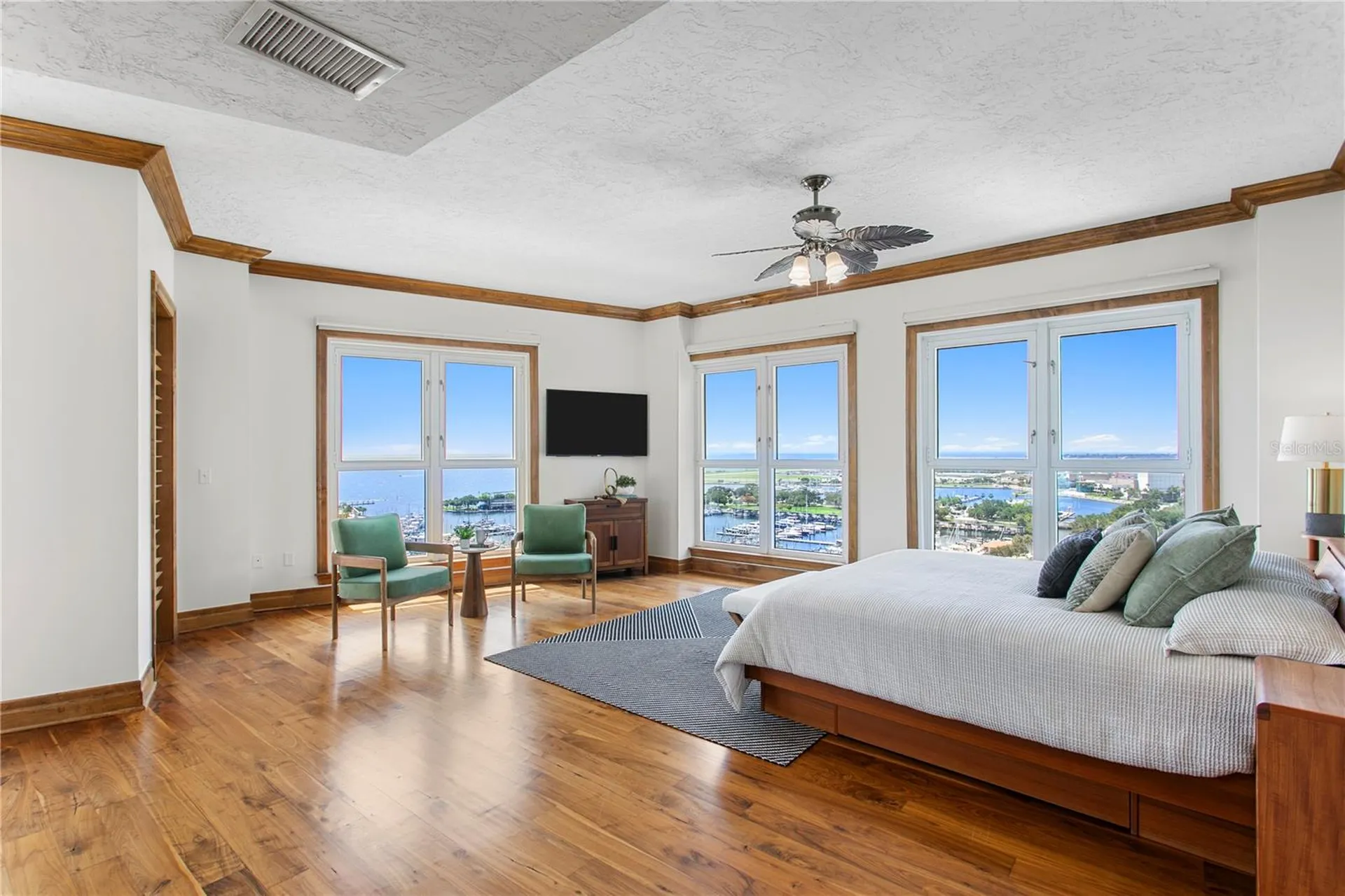 288 Beach Drive NE St Petersburg FL 33701