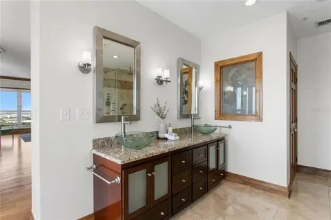 288 Beach Drive NE St Petersburg FL 33701
