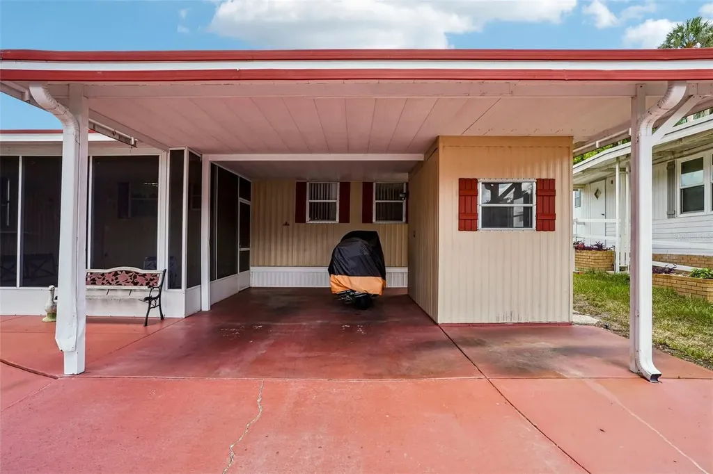 29 Harbor Oaks Drive Fruitland Park FL 34731