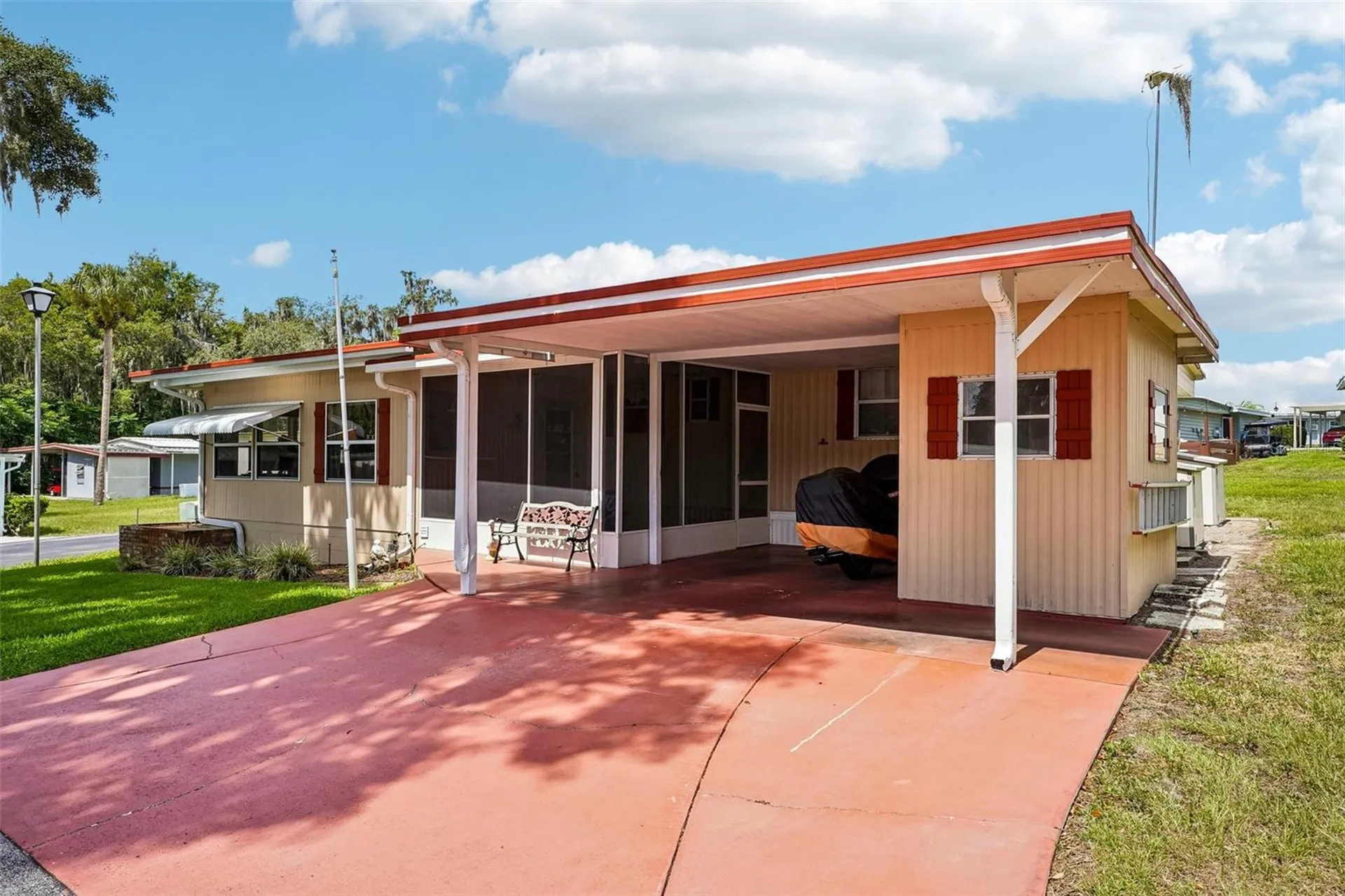 29 Harbor Oaks Drive Fruitland Park FL 34731