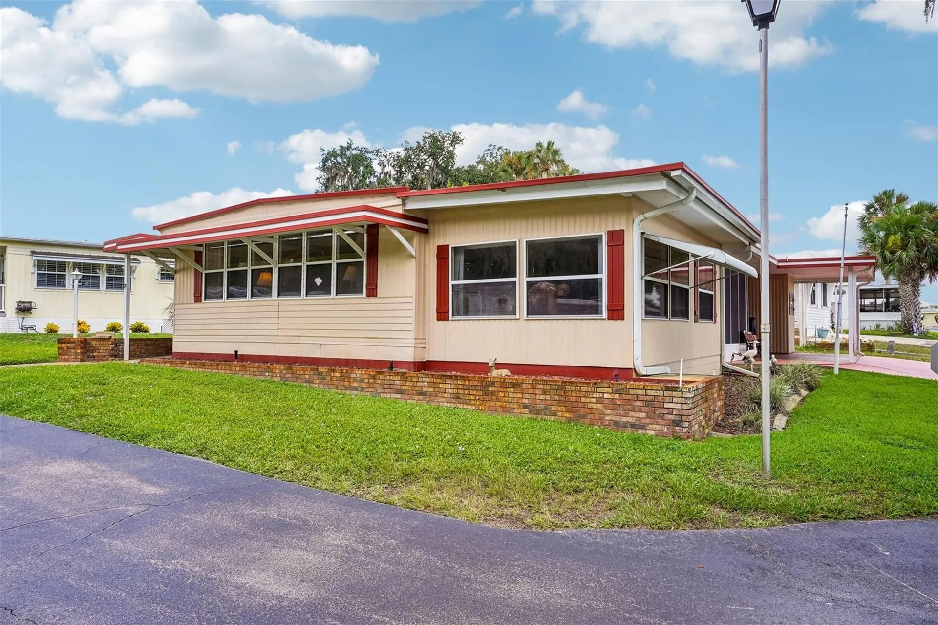 29 Harbor Oaks Drive Fruitland Park FL 34731