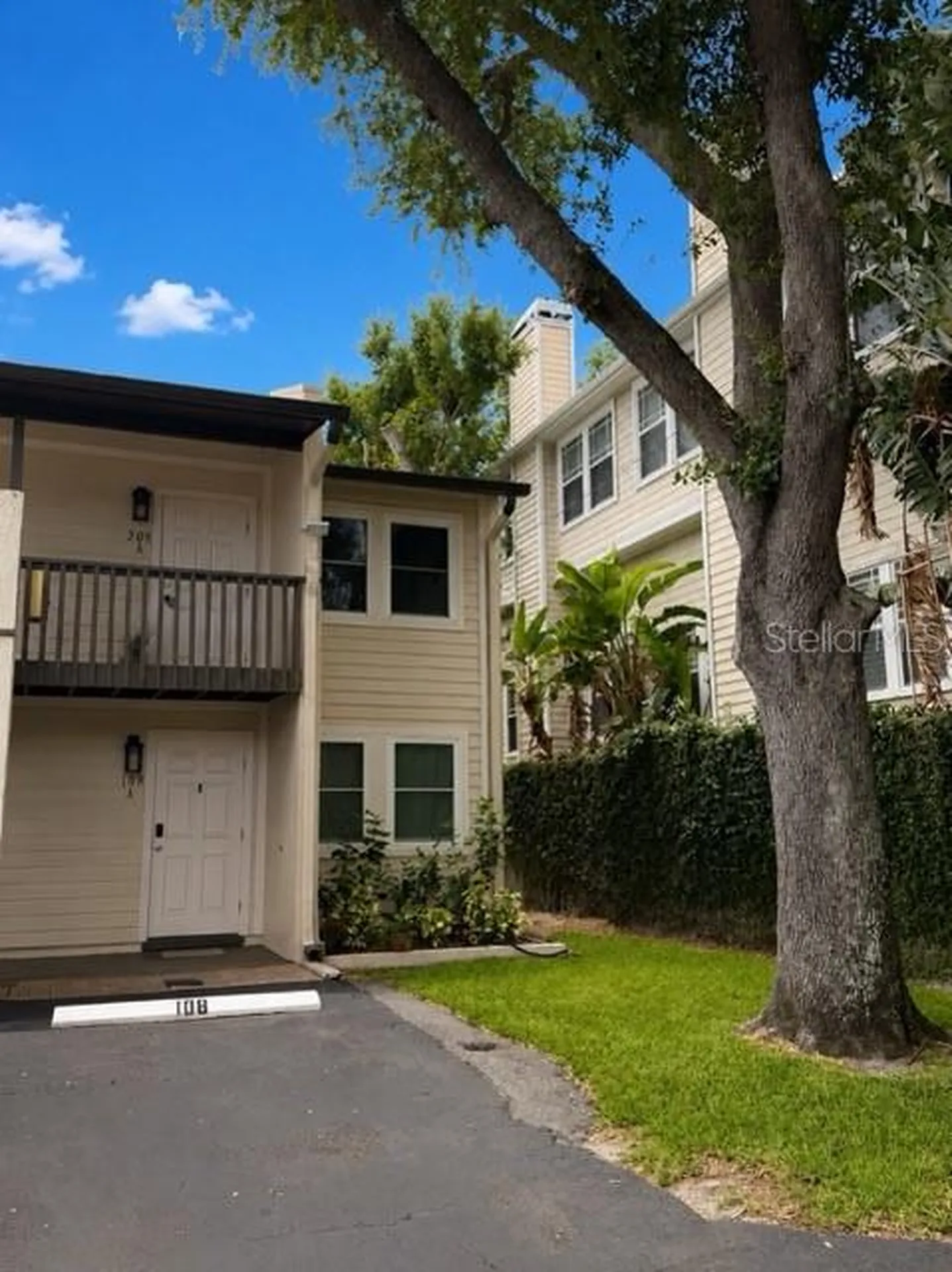 527 S Lincoln Avenue Tampa FL 33609