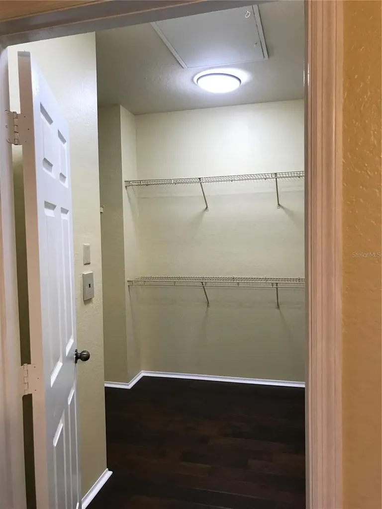 180 Villa Di Este Terrace Lake Mary FL 32746