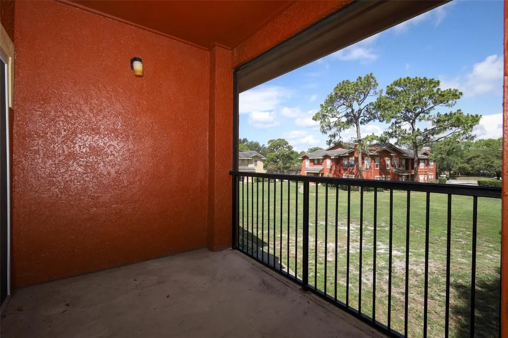180 Villa Di Este Terrace Lake Mary FL 32746