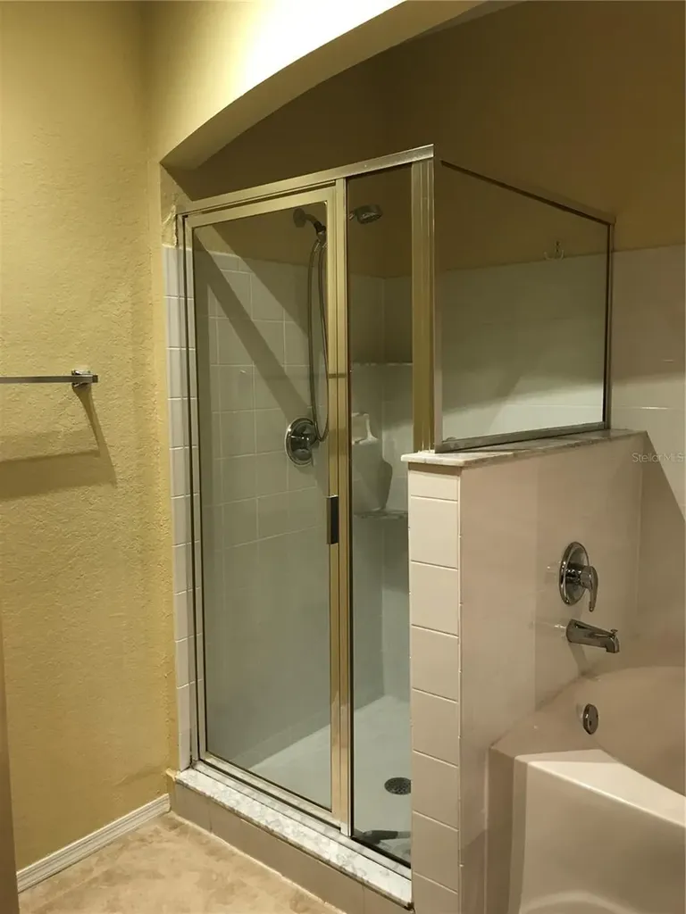 180 Villa Di Este Terrace Lake Mary FL 32746