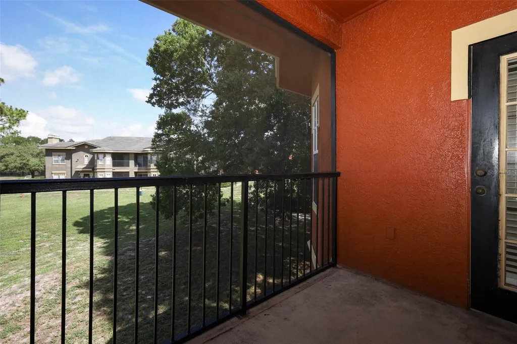 180 Villa Di Este Terrace Lake Mary FL 32746