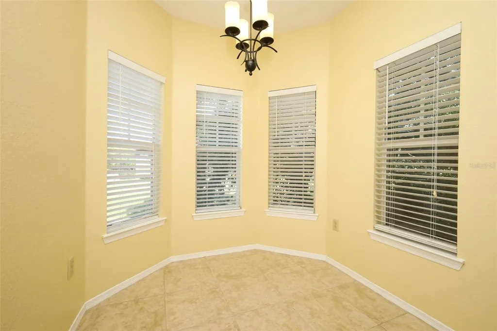 180 Villa Di Este Terrace Lake Mary FL 32746