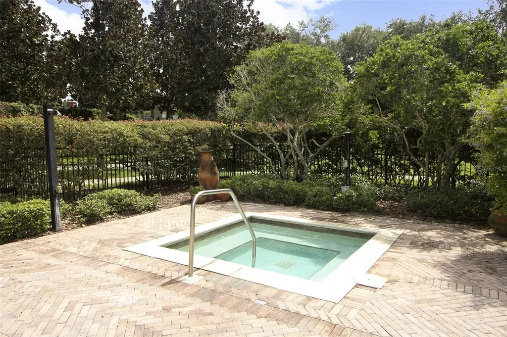 180 Villa Di Este Terrace Lake Mary FL 32746
