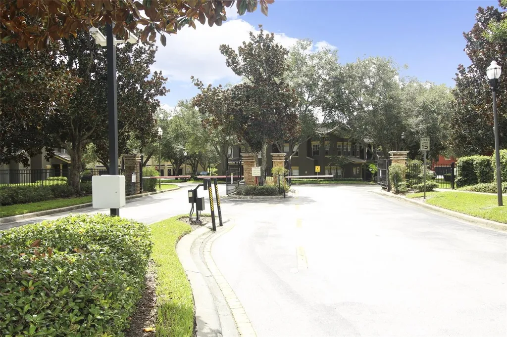180 Villa Di Este Terrace Lake Mary FL 32746