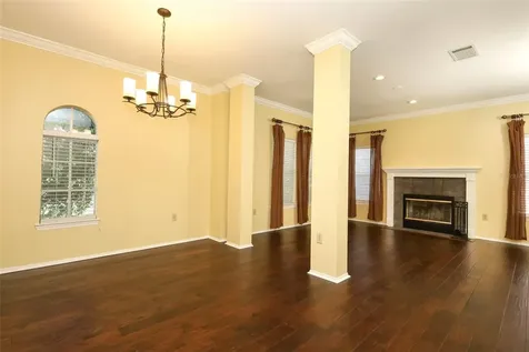 180 Villa Di Este Terrace Lake Mary FL 32746