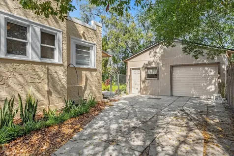 711 Arlington Street Orlando FL 32805