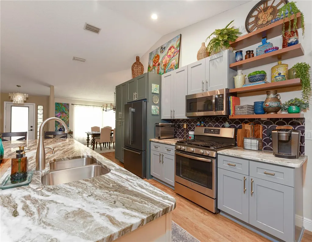 4749 Hamlets Grove Drive Sarasota FL 34235
