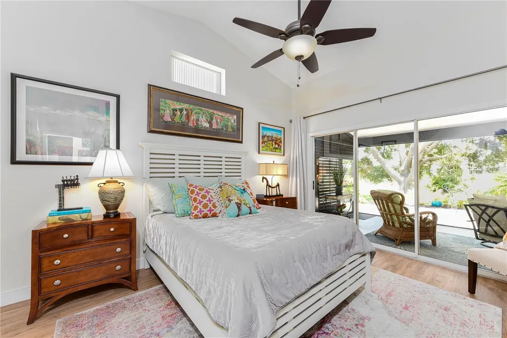 4749 Hamlets Grove Drive Sarasota FL 34235