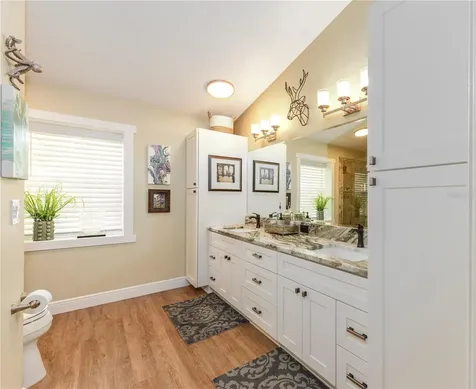 4749 Hamlets Grove Drive Sarasota FL 34235