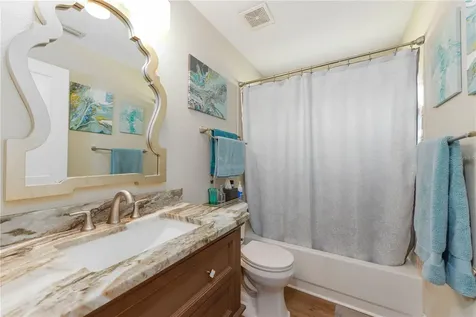 4749 Hamlets Grove Drive Sarasota FL 34235