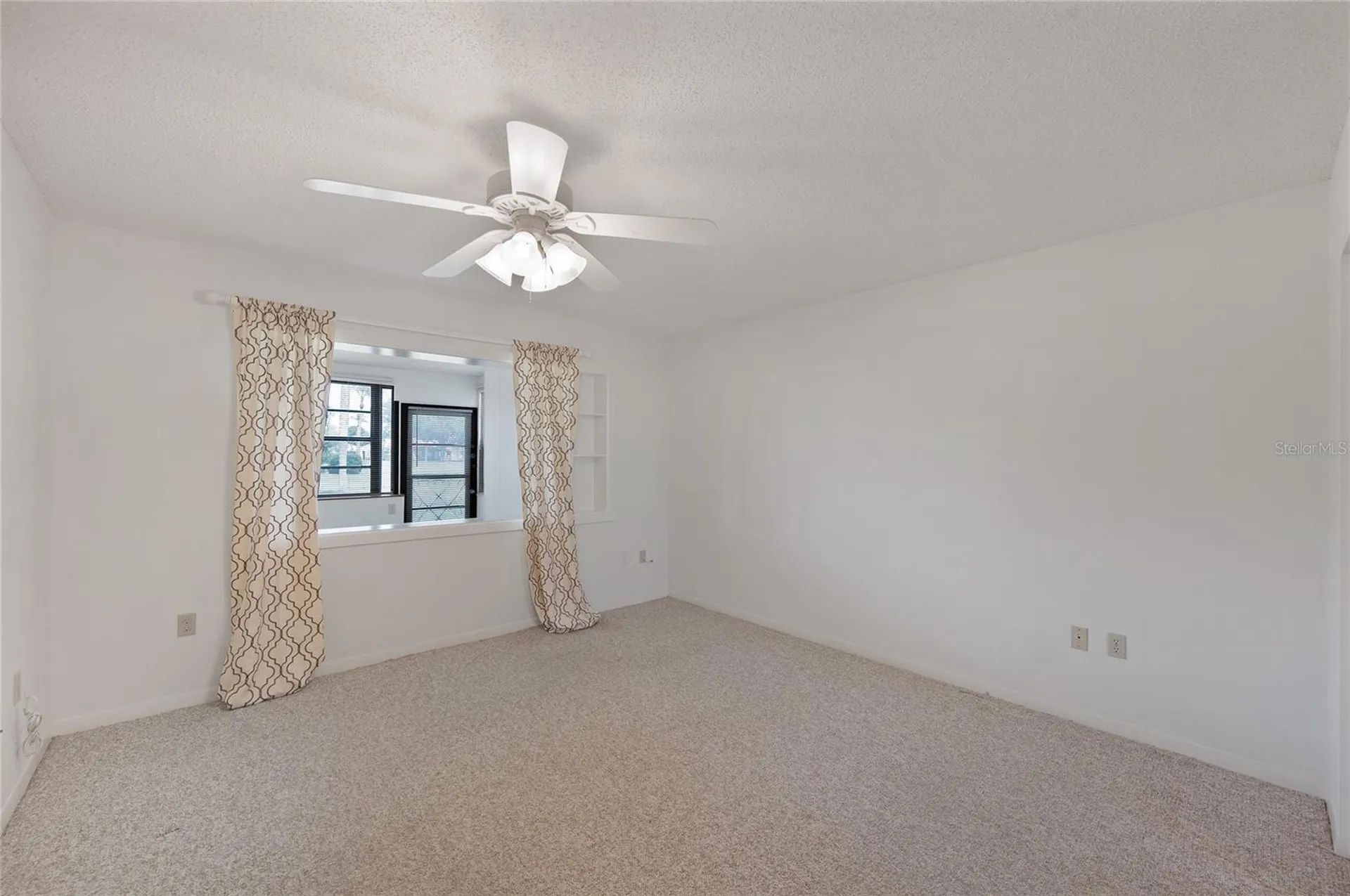 1407 58th Street W Bradenton FL 34209