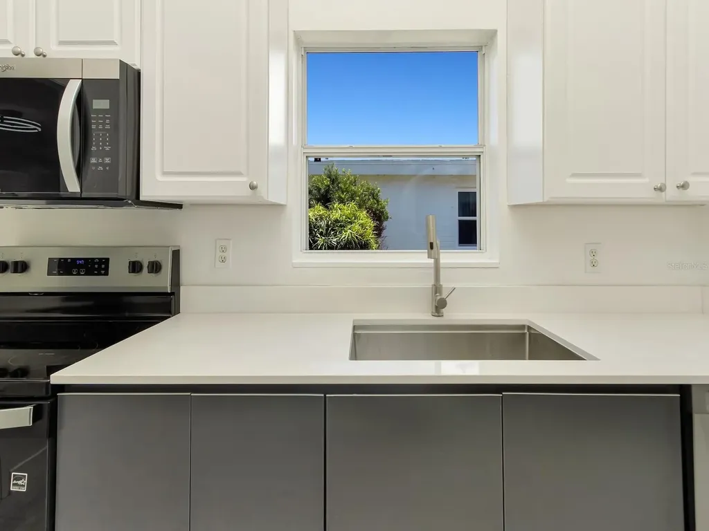 342 Boylston Avenue Daytona Beach FL 32118