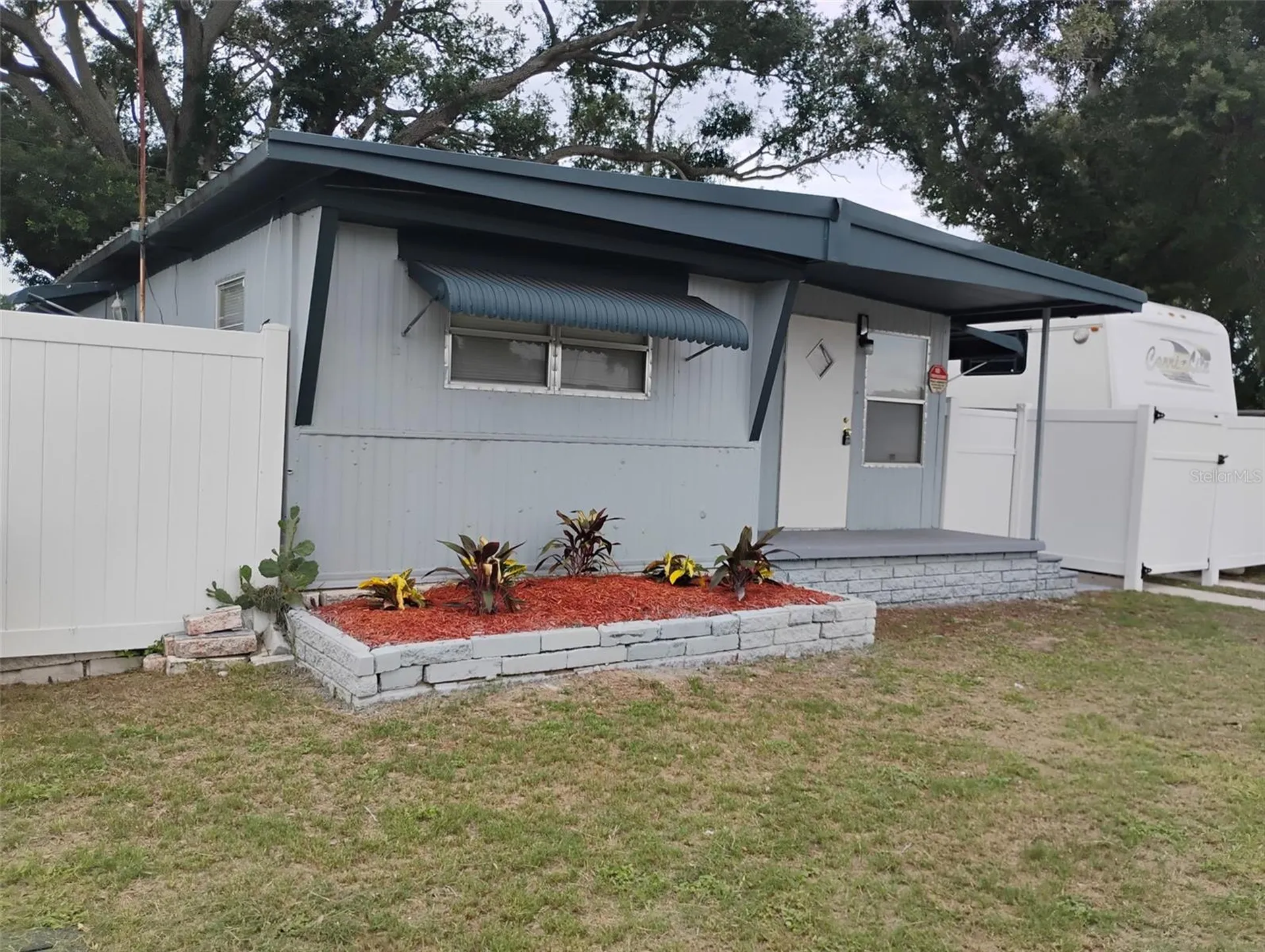 1833 Viceroy Lane Holiday FL 34690