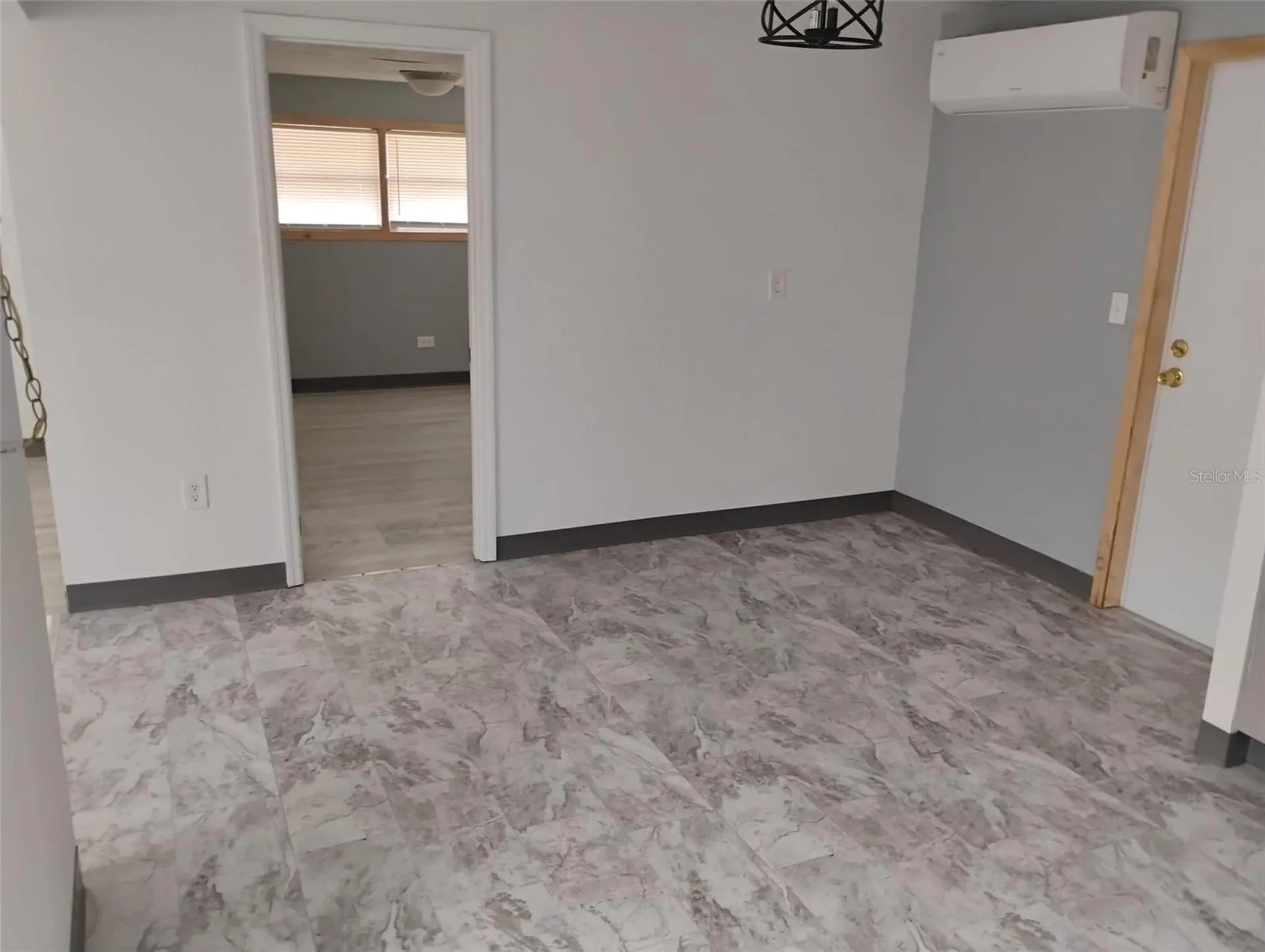 1833 Viceroy Lane Holiday FL 34690