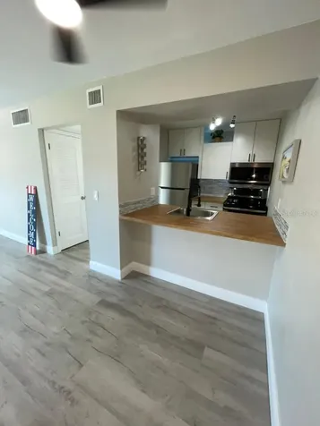 1799 N Highland Avenue Clearwater FL 33755