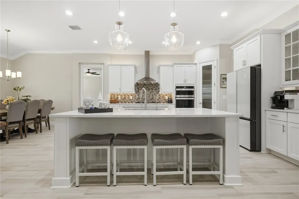 5315 San Remo Circle Wimauma FL 33598